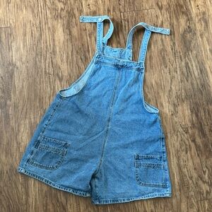 Adjustable Strap Loose Fit Denim Overall Shorts